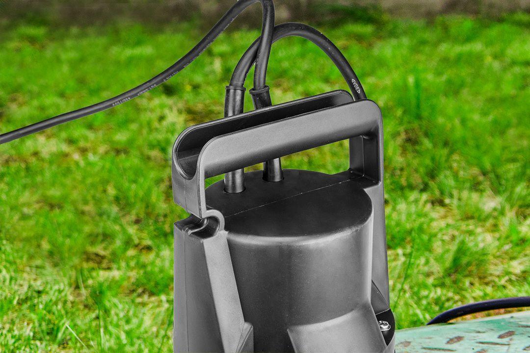 Pompa a immersione VERTO per acque chiare o scure 900W