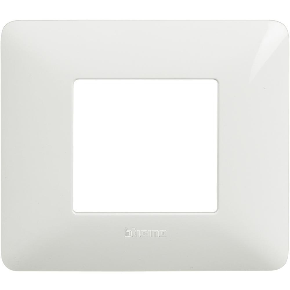 Placca per interruttori, prese, pulsanti serie civili BTICINO MATIX AM4802BBN, 2 moduli, colore bianco.