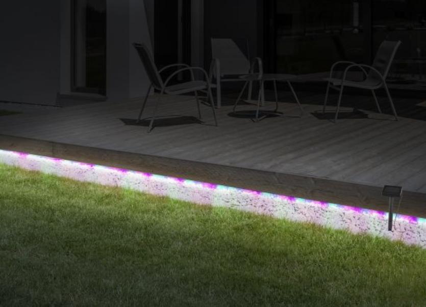 ghirlanda led energia solare