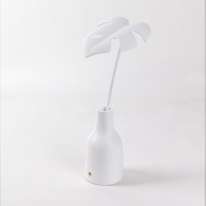 Lampada da tavolo leaf light delicio  09023
