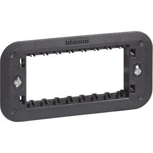 Supporto 4 moduli 72x135mm fornito con valva di protezione  k4704