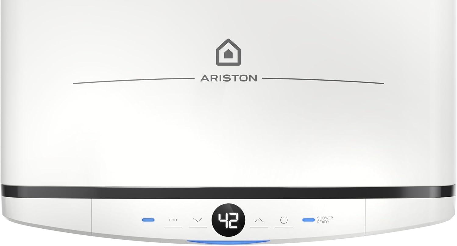 dettaglio display lcd scaldabagno Ariston Velis Pro 80 litri