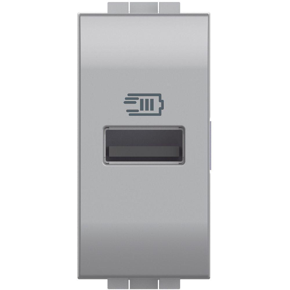 Caricatore USB Tipo A con tensione 5 Vdc 15 W 1 modulo Bticino NT4191A