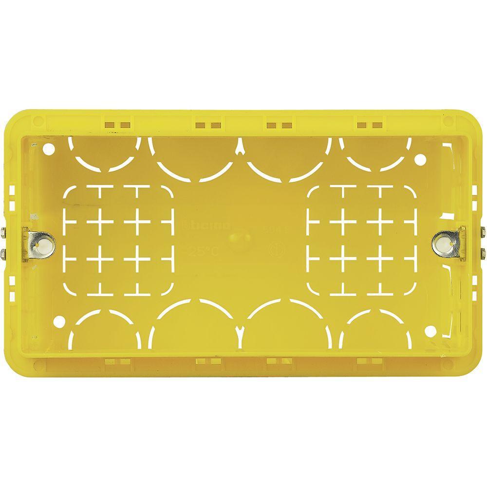 Scatola in resina da incasso per 4 moduli serie civili 135x74x53,5mm Bticino 504E