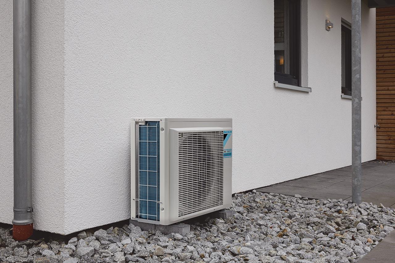 Unita esterna multi split 5 attacchi 9 kW R32 Daikin 5MXM90A9