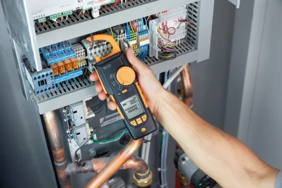 Pinza Amperometrica Digitale True RMS 770-1 Multimetro Professionale AC/DC fino a 400 A Testo 0590 7701