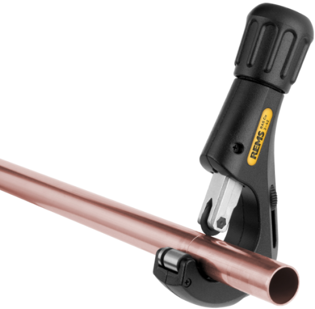 Tagliatubi professionale per rame D 3u201342 mm con sbavatore integrato Rems 113320 R