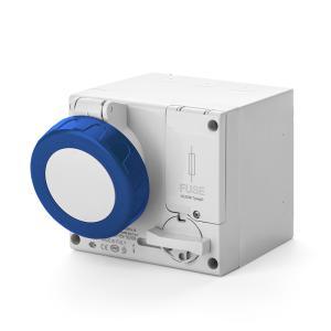 Presa interbloccata a parete 16a 2p+t 200-250v 6h ip66 ip67 136x125 mm con interblocco meccanico  omnia 506.1683