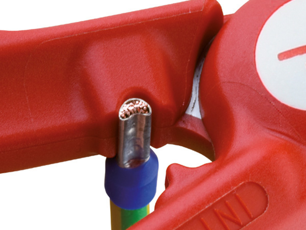 spellatura e taglio cavo elettrico con forbici Intercable Tools professionali