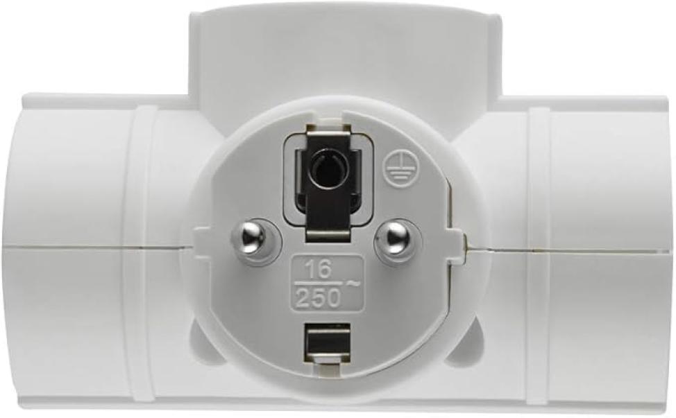 dettaglio ingresso schuko adattatore triplo 16a bianco multipresa accessori elettrici
