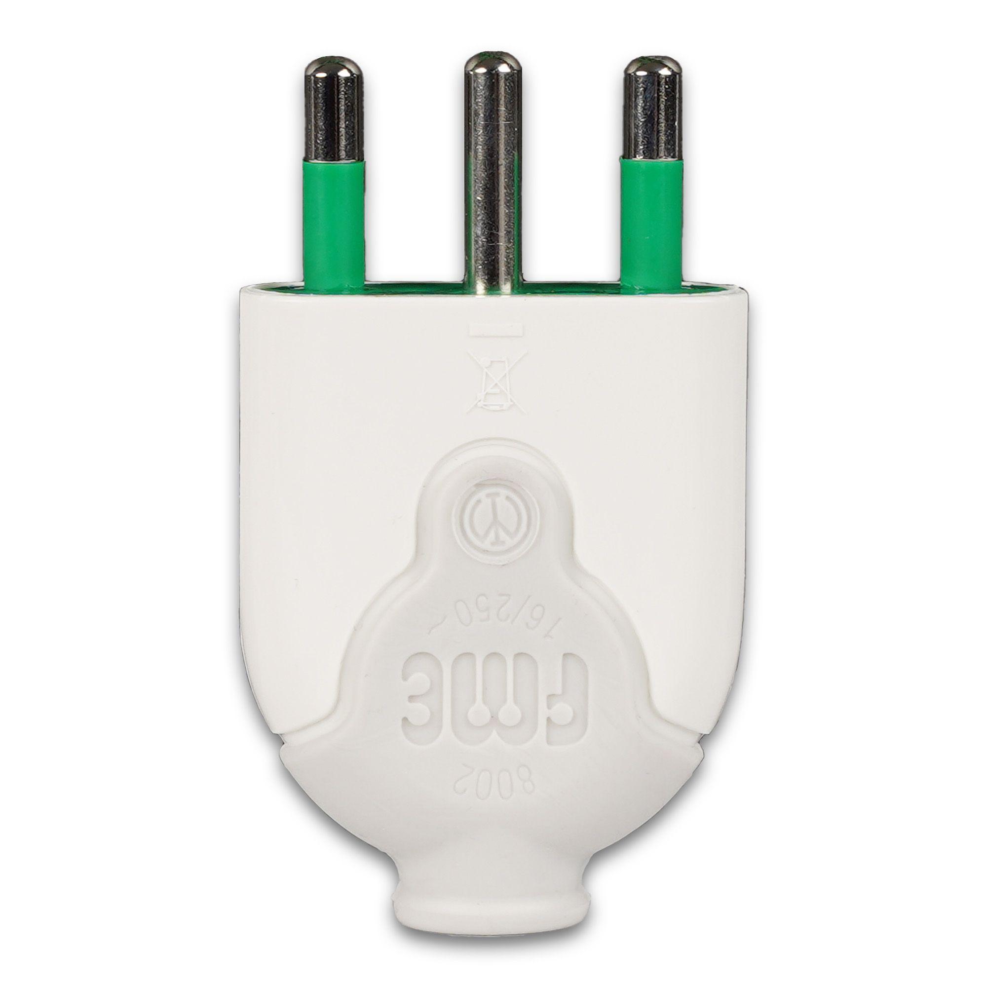 dettaglio frontale spina elettrica bianca italiana Fanton 2P T 16A