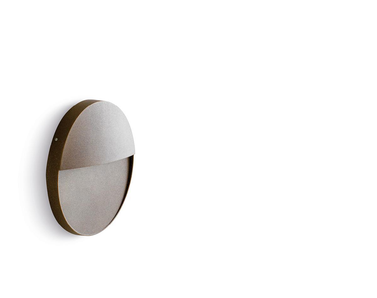 applique led segnapasso Sovil colore caffu00e8 da parete per esterno applique led segnapasso Sovil per esterni colore caffu00e8 vista frontale