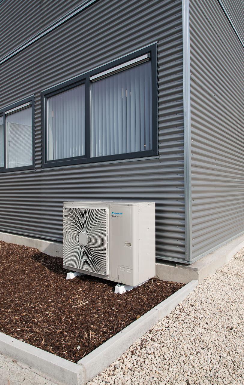 unitu00e0 esterna daikin advance per climatizzazione commerciale installazione esterna