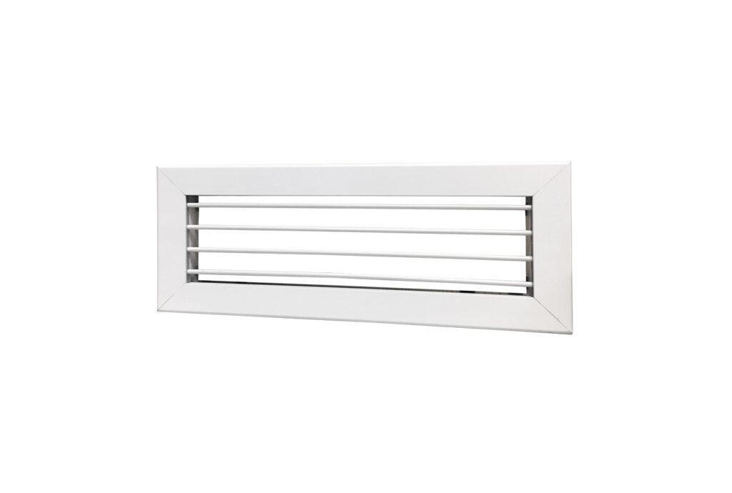 Griglia di ripresa in alluminio verniciato bianco con alette regolabili per impianti di climatizzazione Tecnosystemi 1000x100