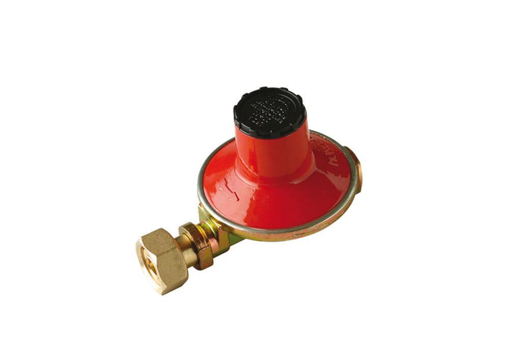 regolatore di bassa pressione per gas GPL 4 kg h taratura interna attacco W20x14 regolatore di bassa pressione GPL 4 kg h attacco dado W20x14 uscita F3 8