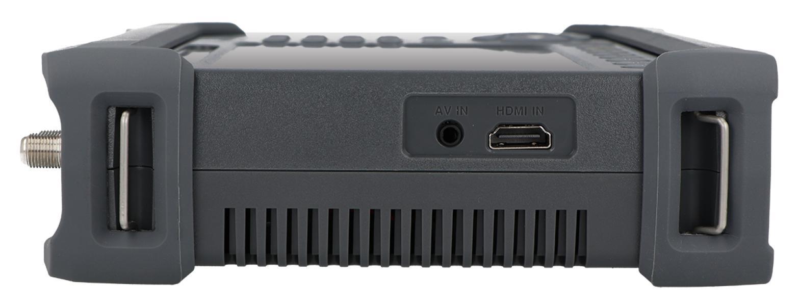 connessioni dedicate fibra ottica e uscite professionali per analizzatore satellitare dettaglio connettori e adattatori analizzatore satellitare mkc per test su fibra ottica